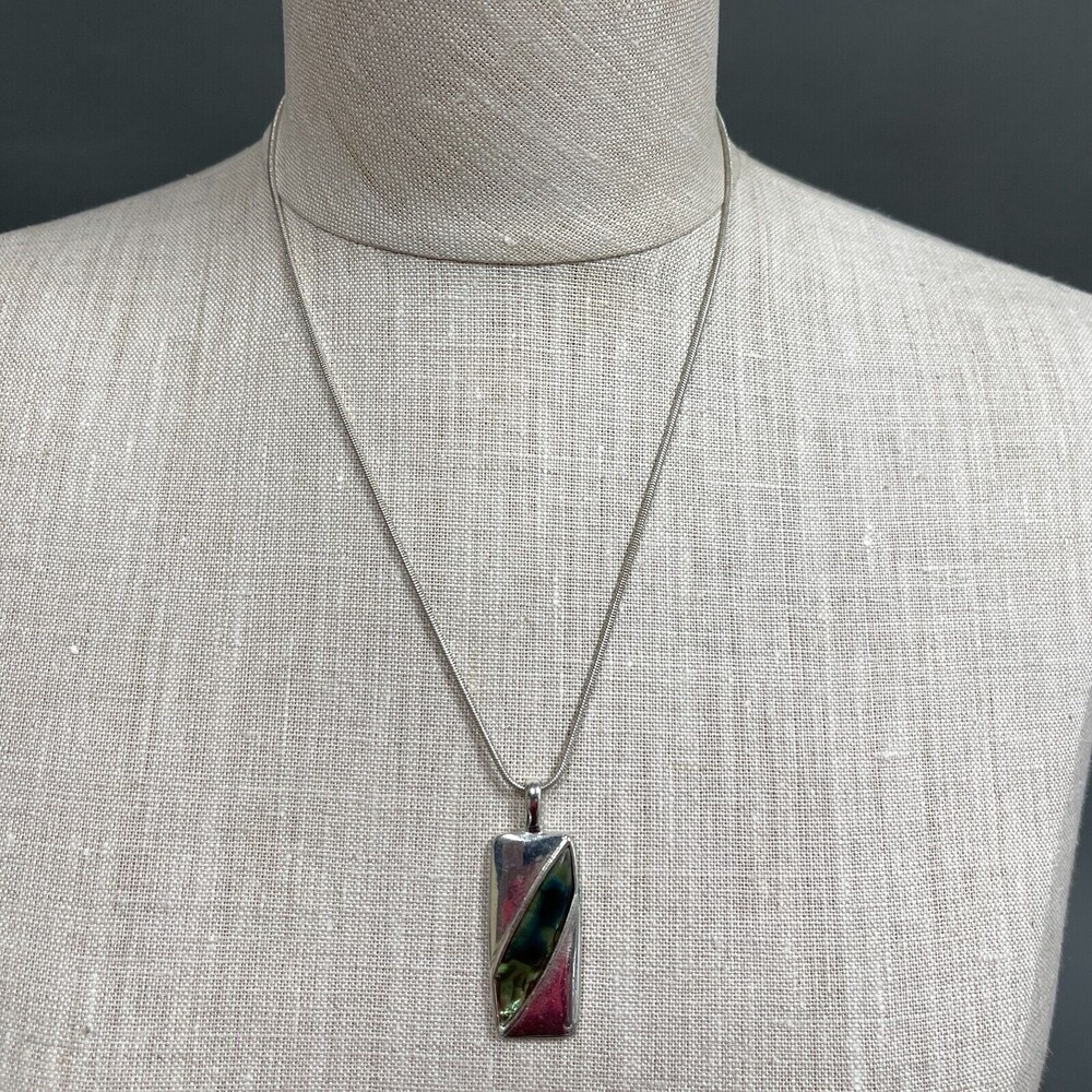 Silver-tone Chain with Pendant Women's Fashion Necklace